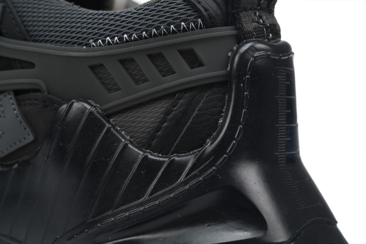 OFF-WHITE Out Of Black Glossy Surface OMIA139S 2080004 531010