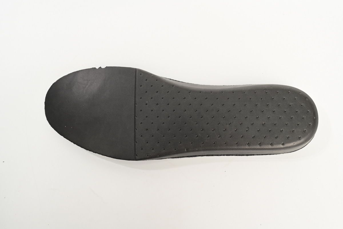 OFF-WHITE Out Of Black White Line OMIA189S 23LEA014 1010