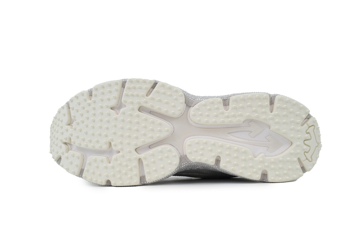 FF-WHITE Out Of Silver Full Diamond OWIA289W24 FAB00 18300