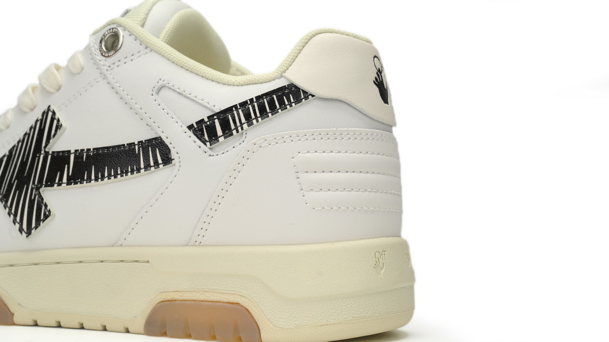 FF-WHITE Out Of White Black Hook OMIA189S 21LEA003 0110