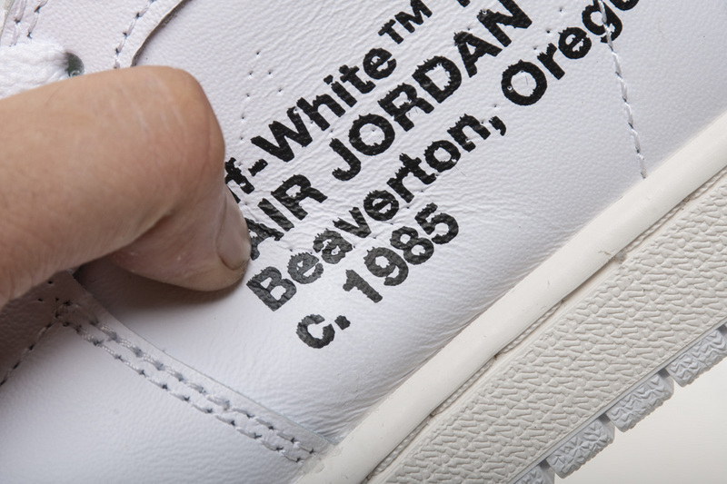 OFF WHITE X Air Jordan 1 AQ0818-100 White