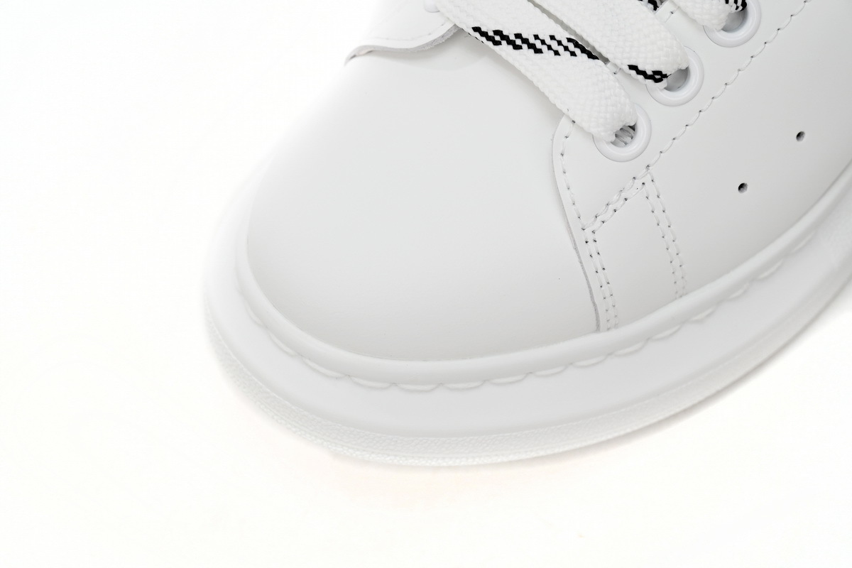 Alexander McQueen Sneaker White Glue