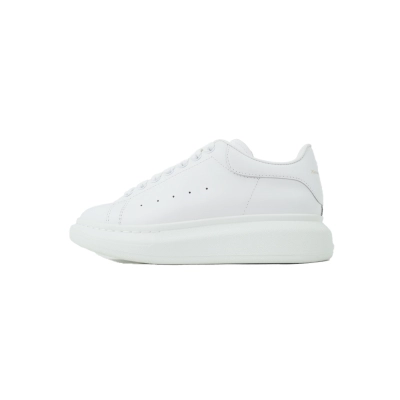Alexander McQueen Sneaker White Paper 01