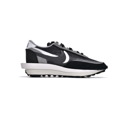 Sacai x Nike LDV Waffle Black BV0073-001 02