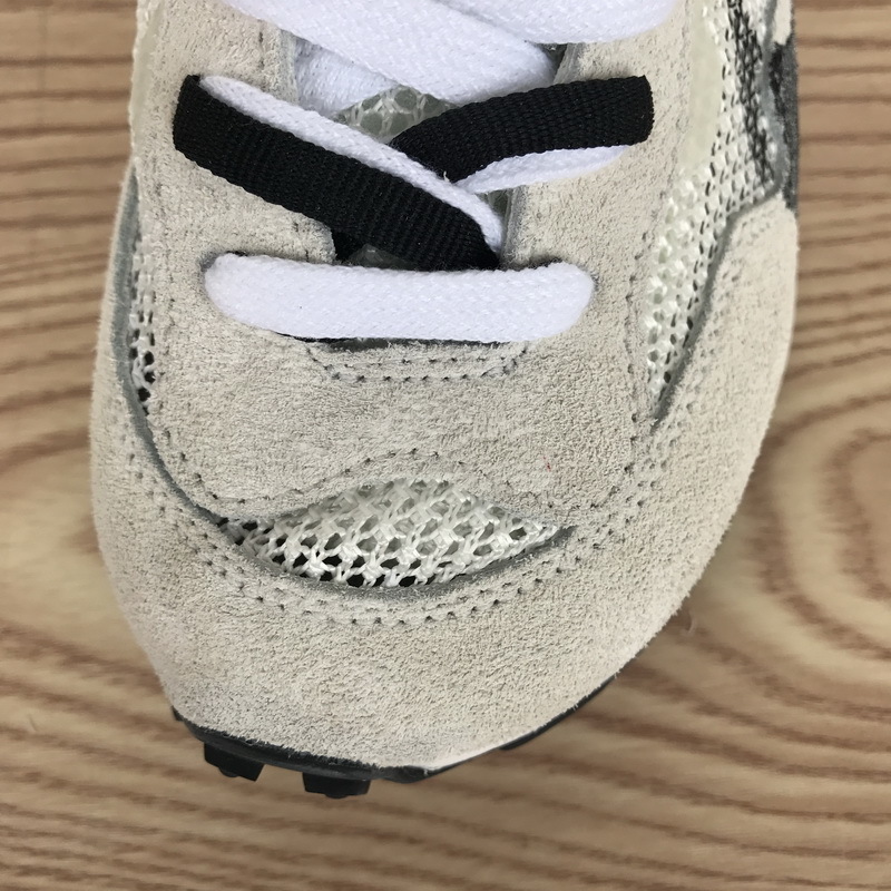 Sacai x Nike Pegasua Vaporfly Villain Grey Blue Red CV1363-100