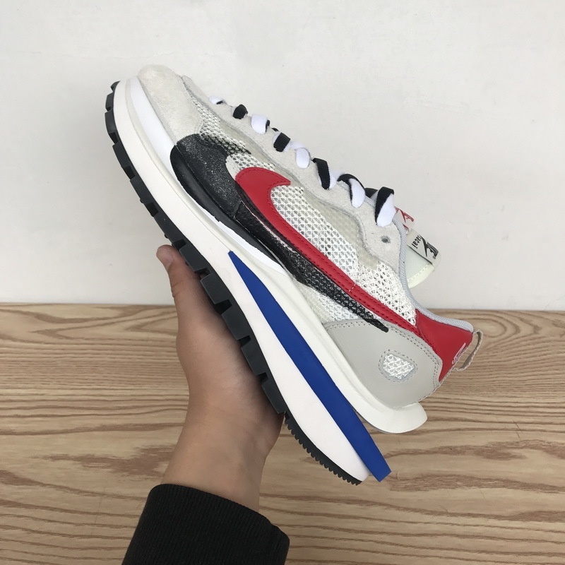 Sacai x Nike Pegasua Vaporfly Villain Grey Blue Red CV1363-100