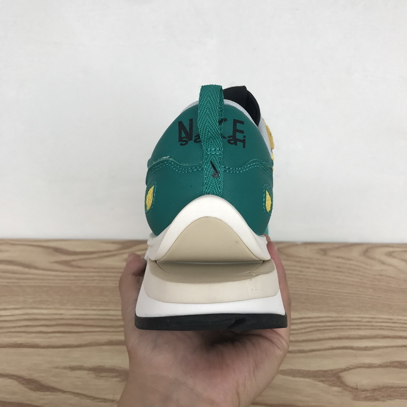 Sacai x Nike Pegasua Vaporfly Yellow Green CV1363-700