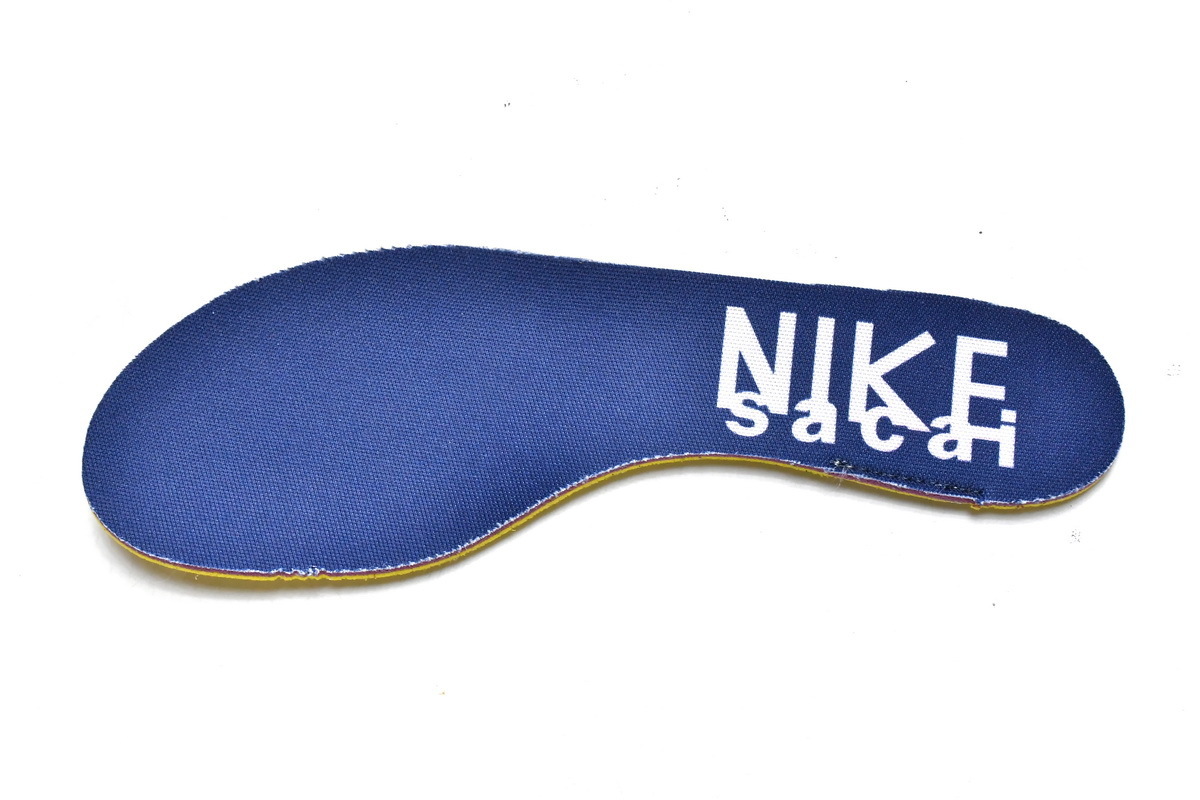 Sacai x Nike VaporWaffle Sesame and Blue Void DD1875-200