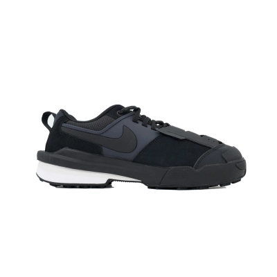 sacai x Zegamadome 'Black' HQ8618-001 02