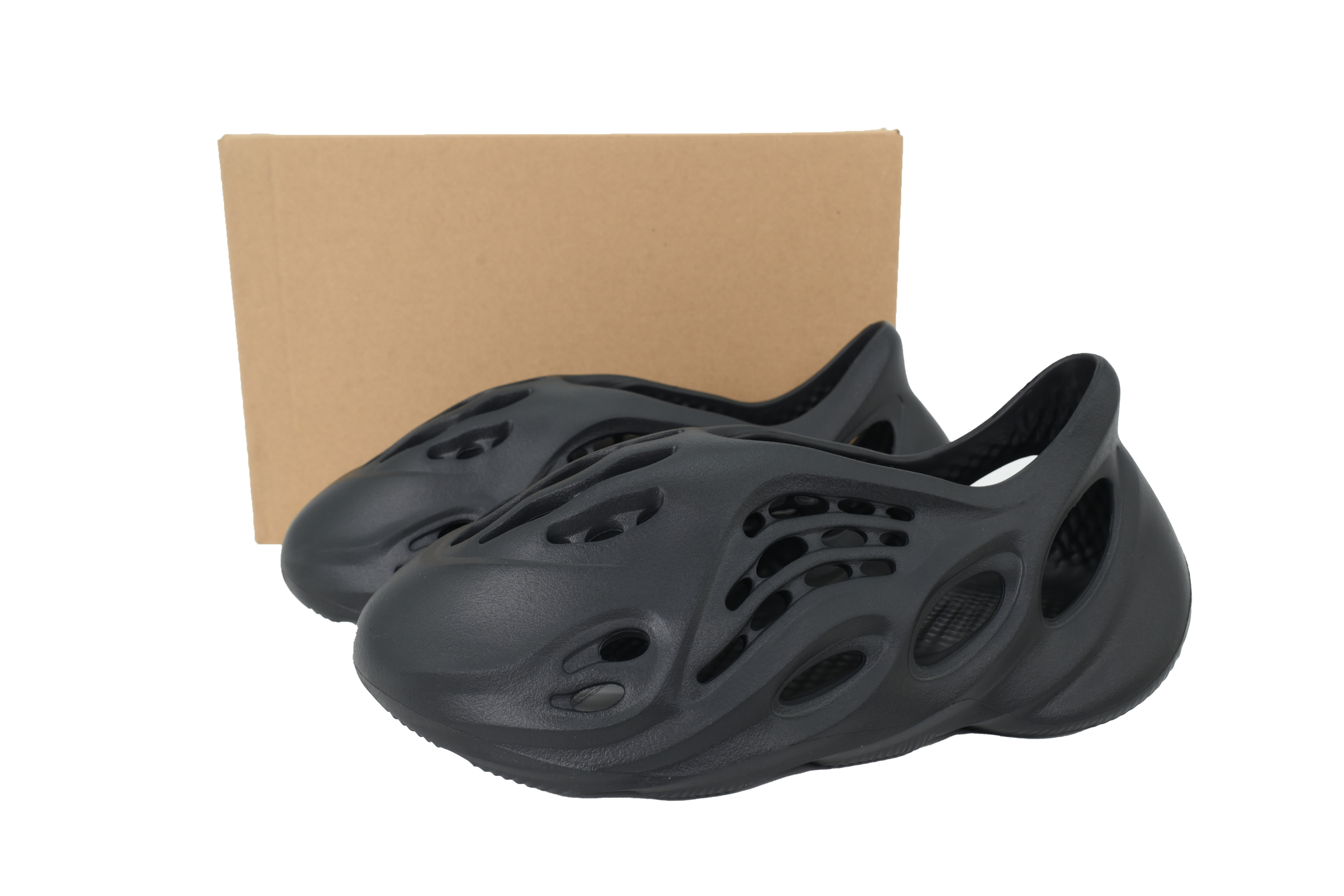 adidas originals Yeezy Foam Runner Onyx HP8739
