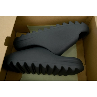 adidas Yeezy Cool Grey ID4132 02