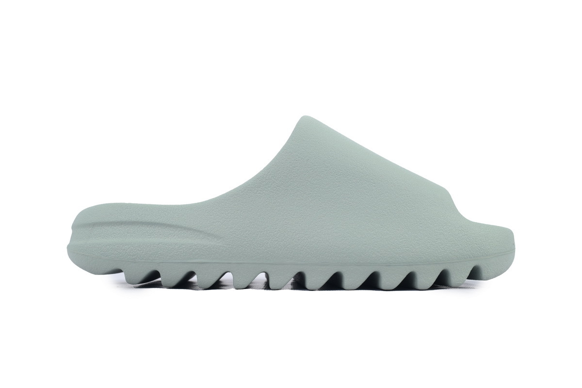 adidas Yeezy Iight Grayish Green ID5480