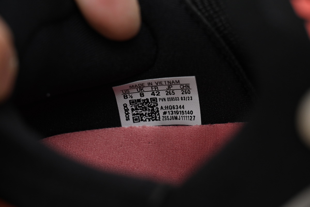 8851-14 Adidas Ultra Boost 2023 LIGHT Black And White HQ6344
