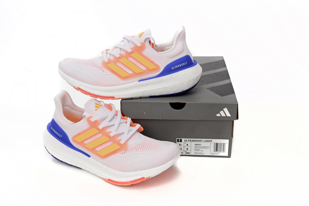 8851-15 Adidas Ultra Boost 2023 LIGHT Black And White HQ6352