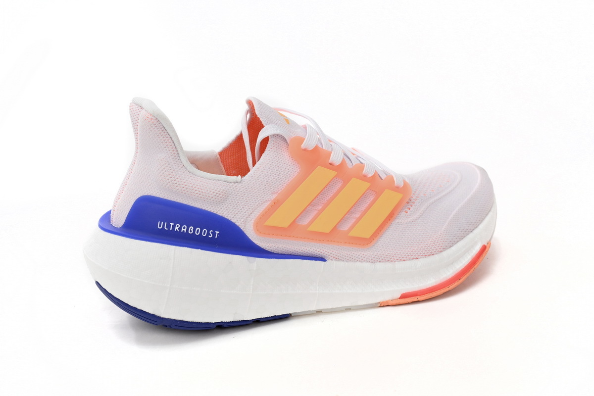 8851-15 Adidas Ultra Boost 2023 LIGHT Black And White HQ6352