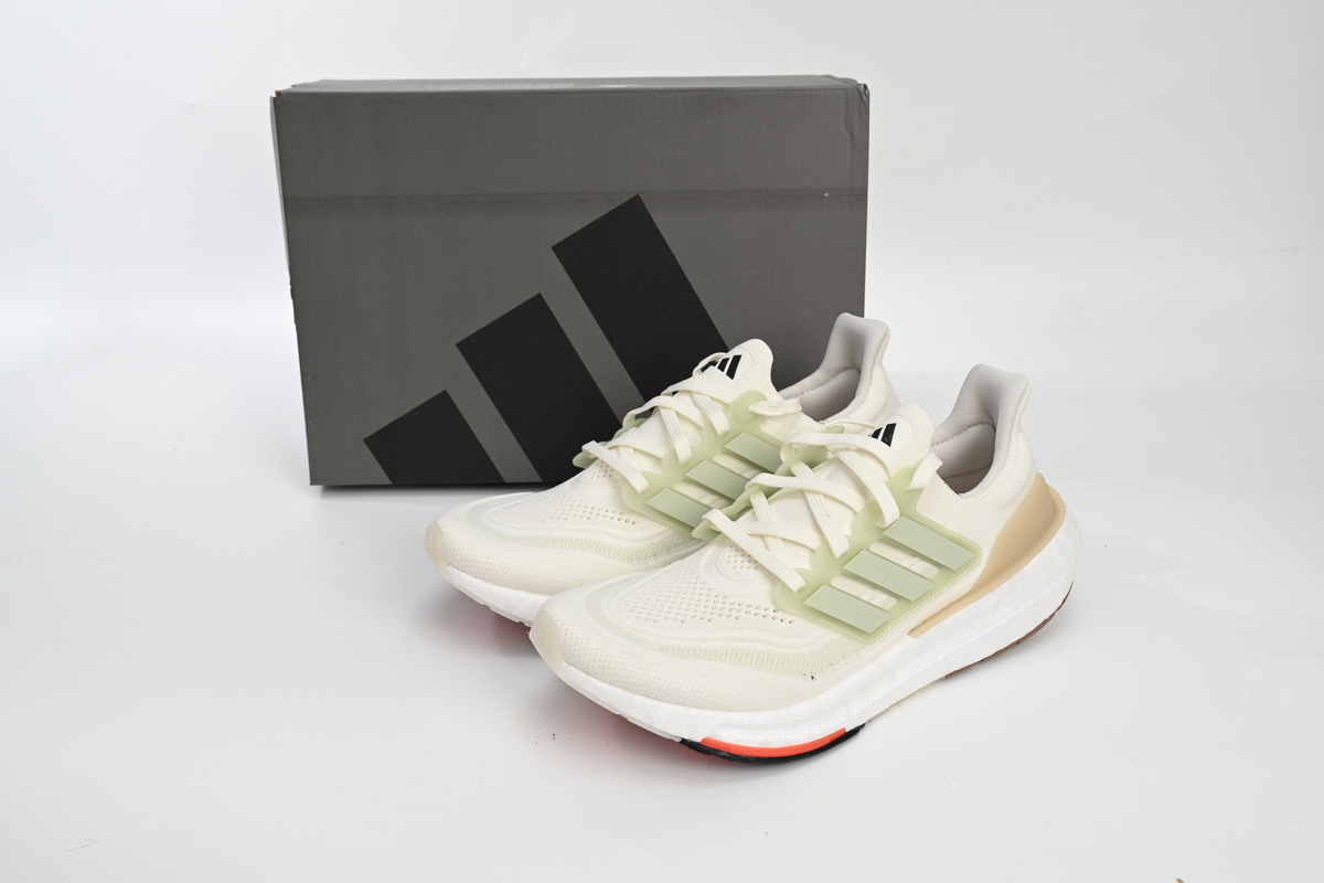 8851-16 Adidas Ultra Boost 2023 LIGHT Black And White HQ6338