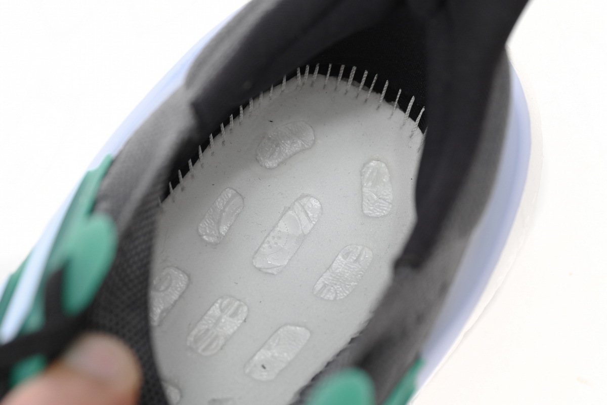 8851-19 Adidas Ultra Boost 2023 LIGHT Black And White HQ6342