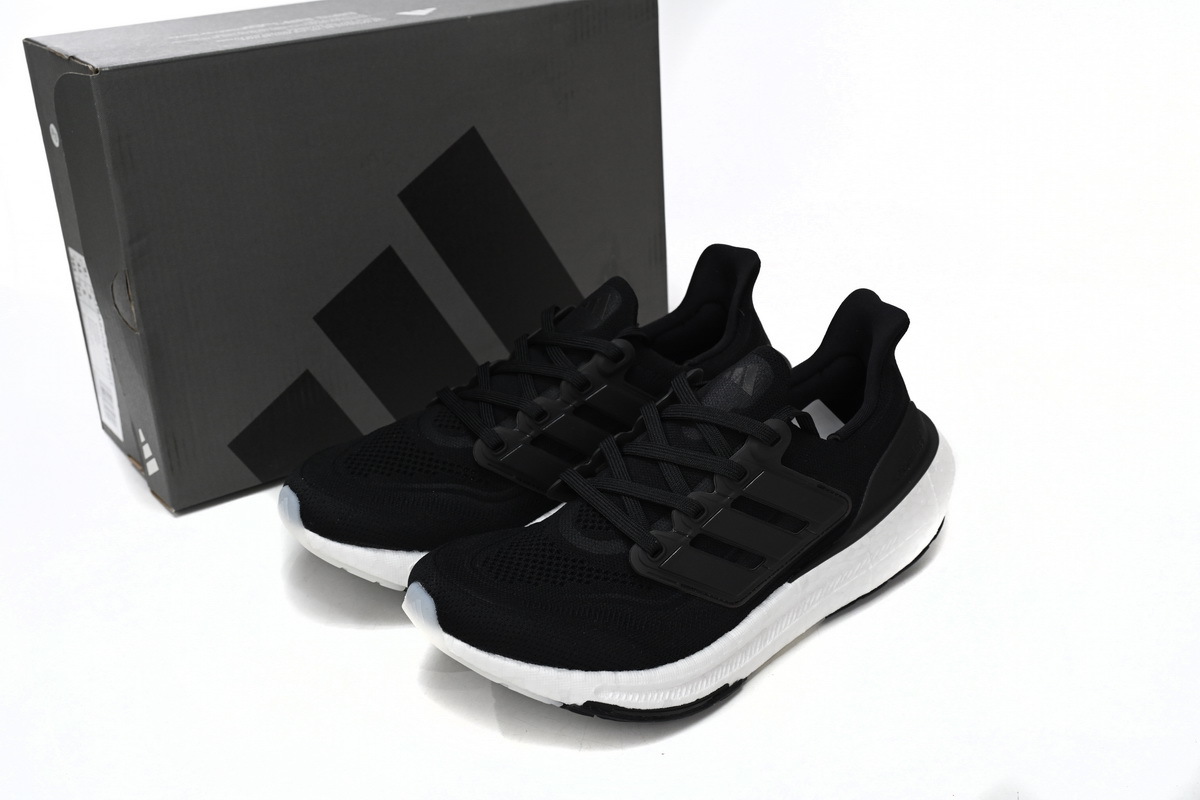 8851-1 Adidas Ultra Boost 2023 LIGHT Black And White GY9351