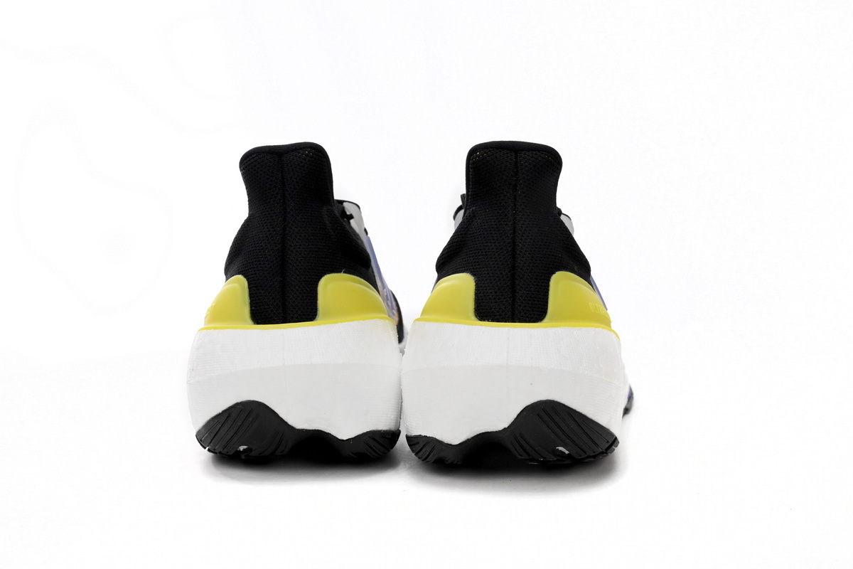 8851-20 Adidas Ultra Boost 2023 LIGHT Black And White HP9204