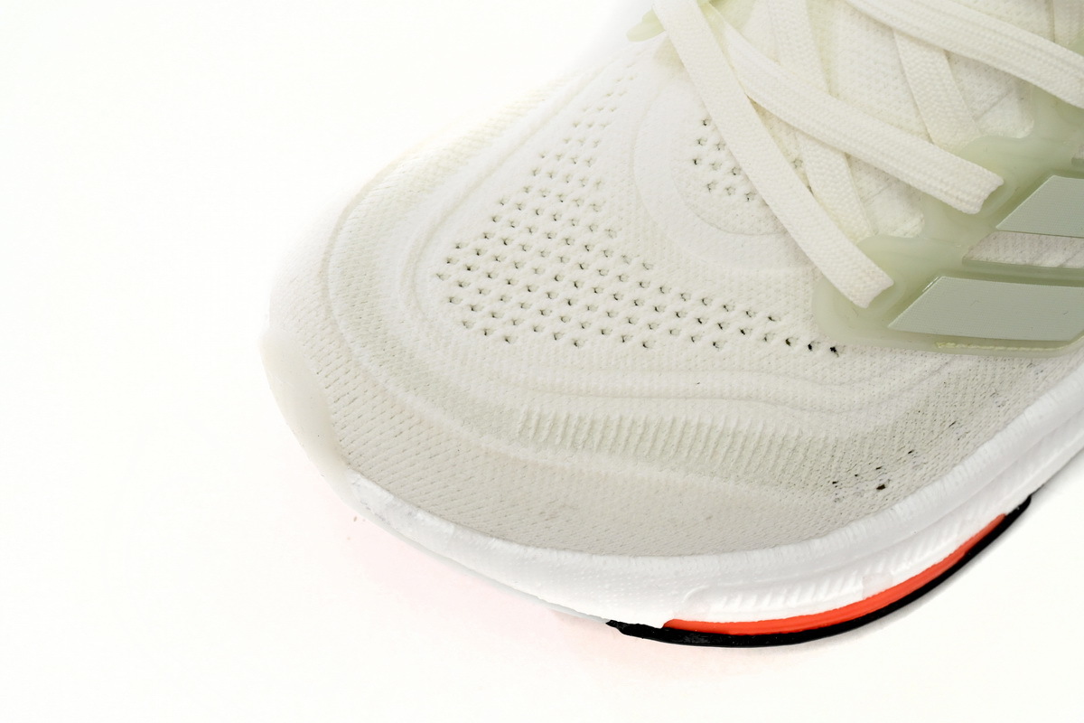 8851-21 Adidas Ultra Boost 2023 LIGHT Black And White HQ6348
