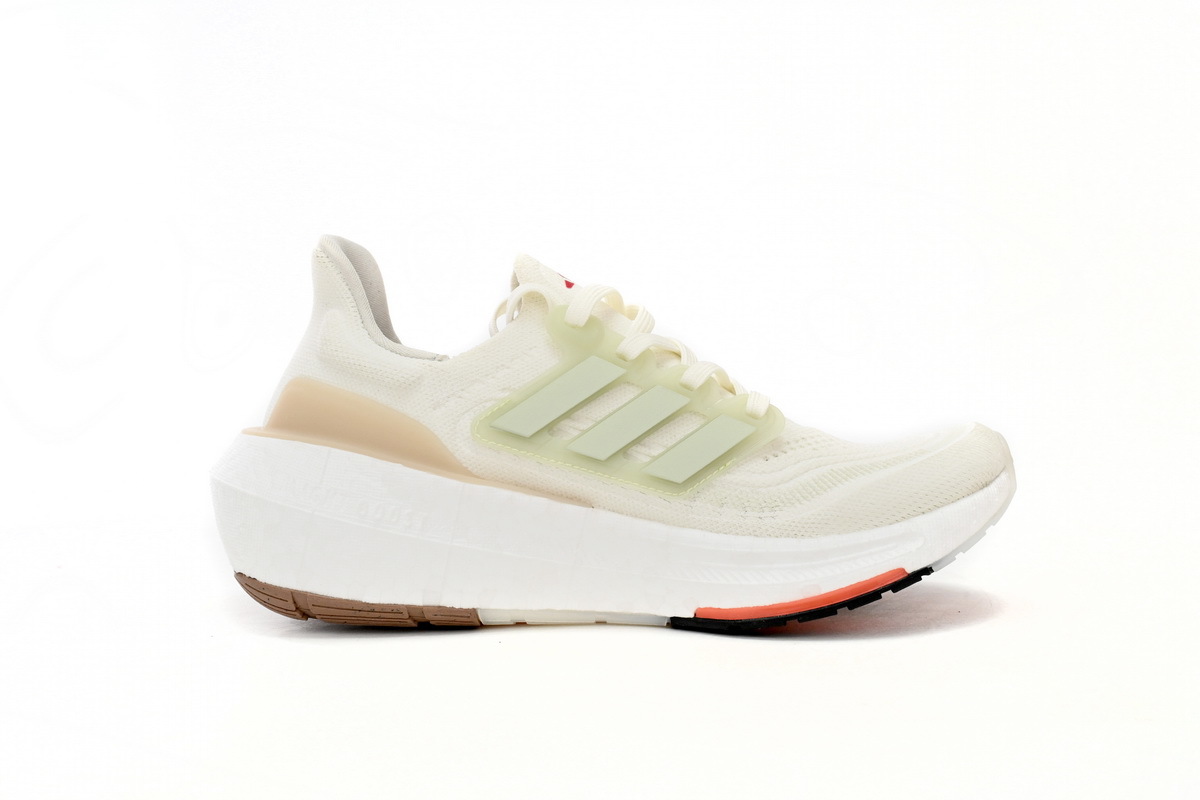 8851-21 Adidas Ultra Boost 2023 LIGHT Black And White HQ6348