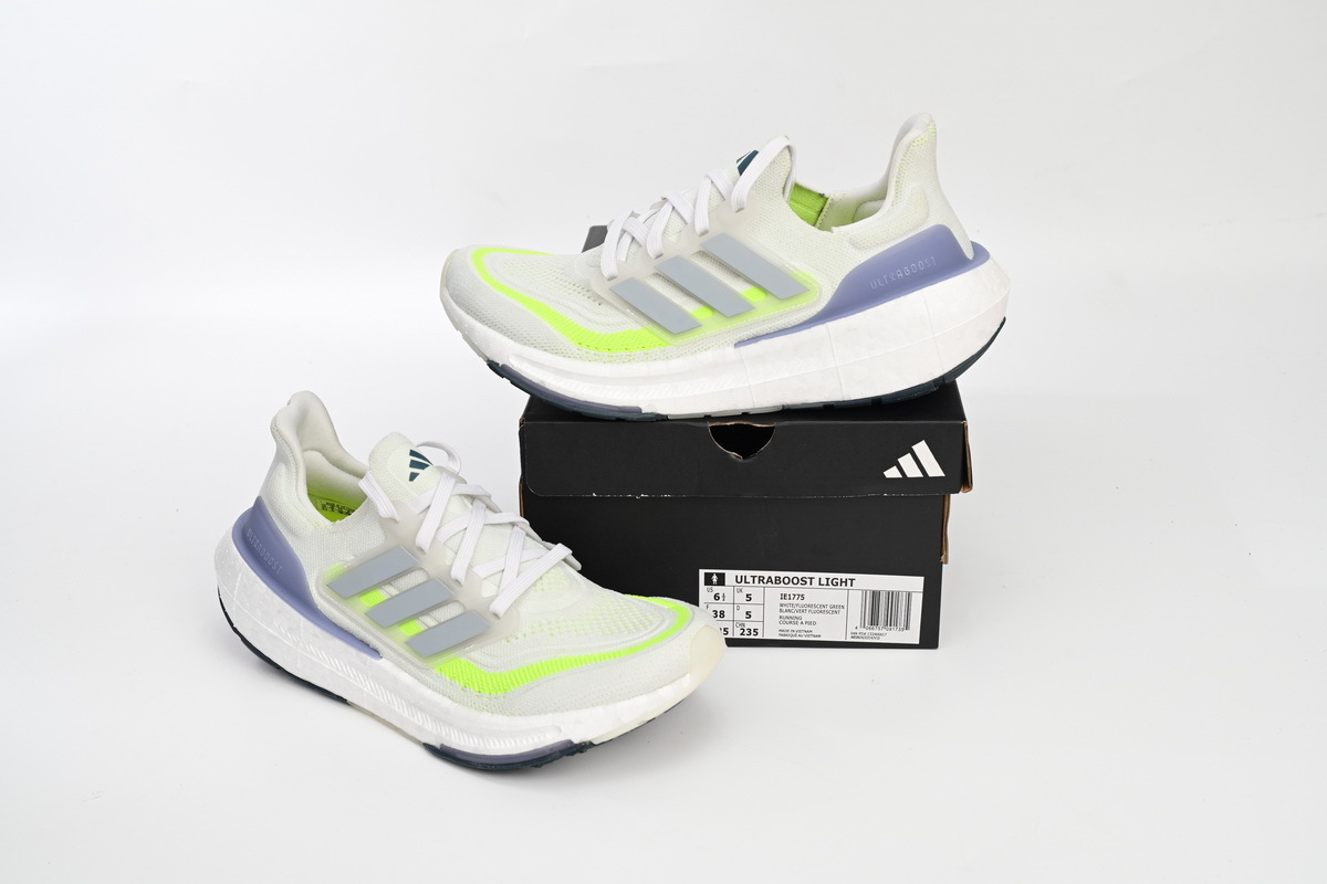 8851-23 Adidas Ultra Boost 2023 LIGHT Black And White IE1775
