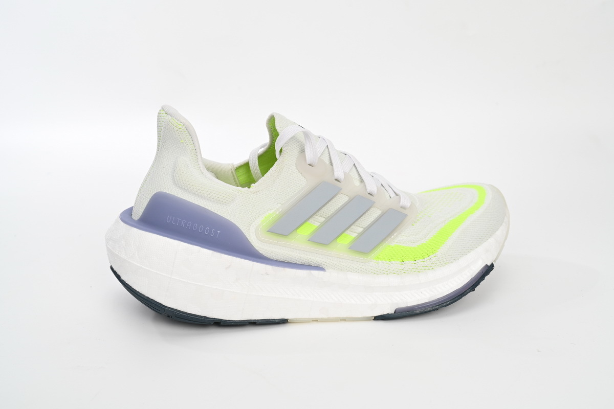 8851-23 Adidas Ultra Boost 2023 LIGHT Black And White IE1775
