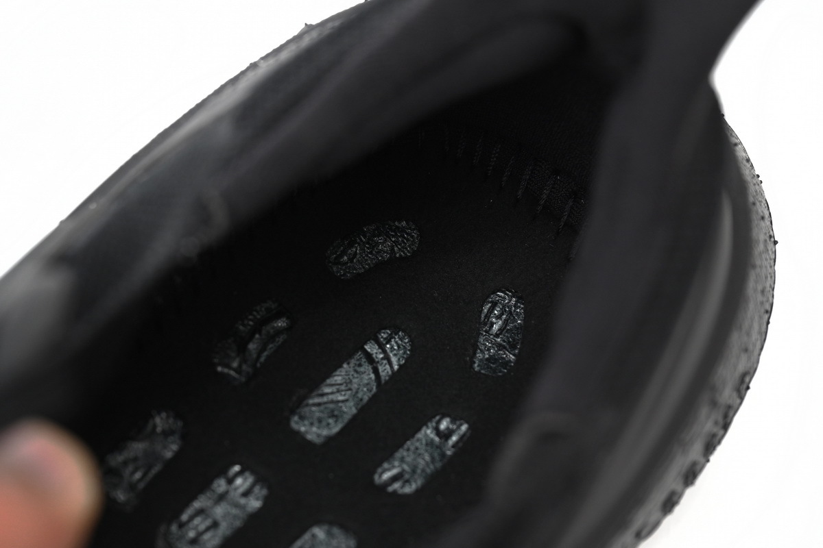 8851-2 Adidas Ultra Boost 2023 LIGHT Black And White GZ5159