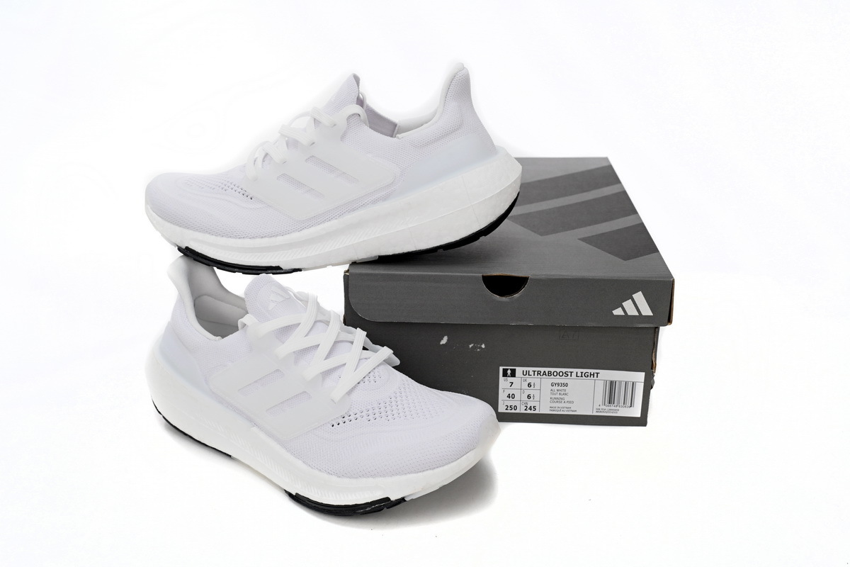 8851-3 Adidas Ultra Boost 2023 LIGHT Black And White GY9350
