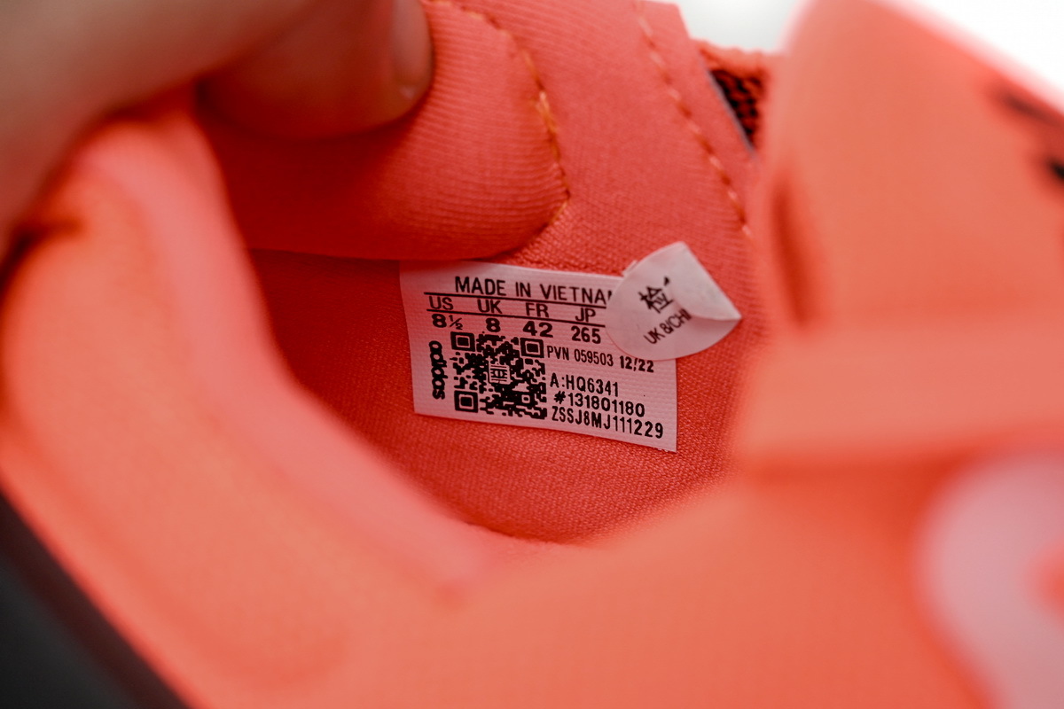 8851-6 Adidas Ultra Boost 2023 LIGHT Black And White HQ6341