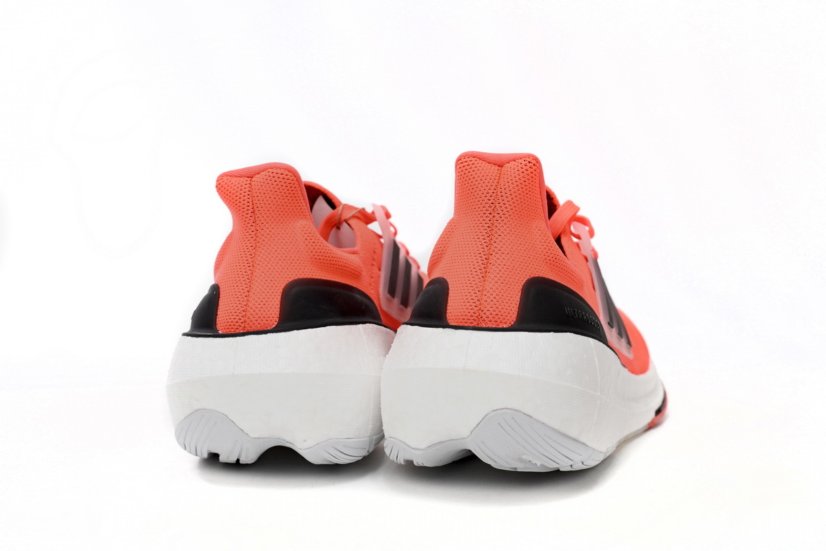 8851-6 Adidas Ultra Boost 2023 LIGHT Black And White HQ6341