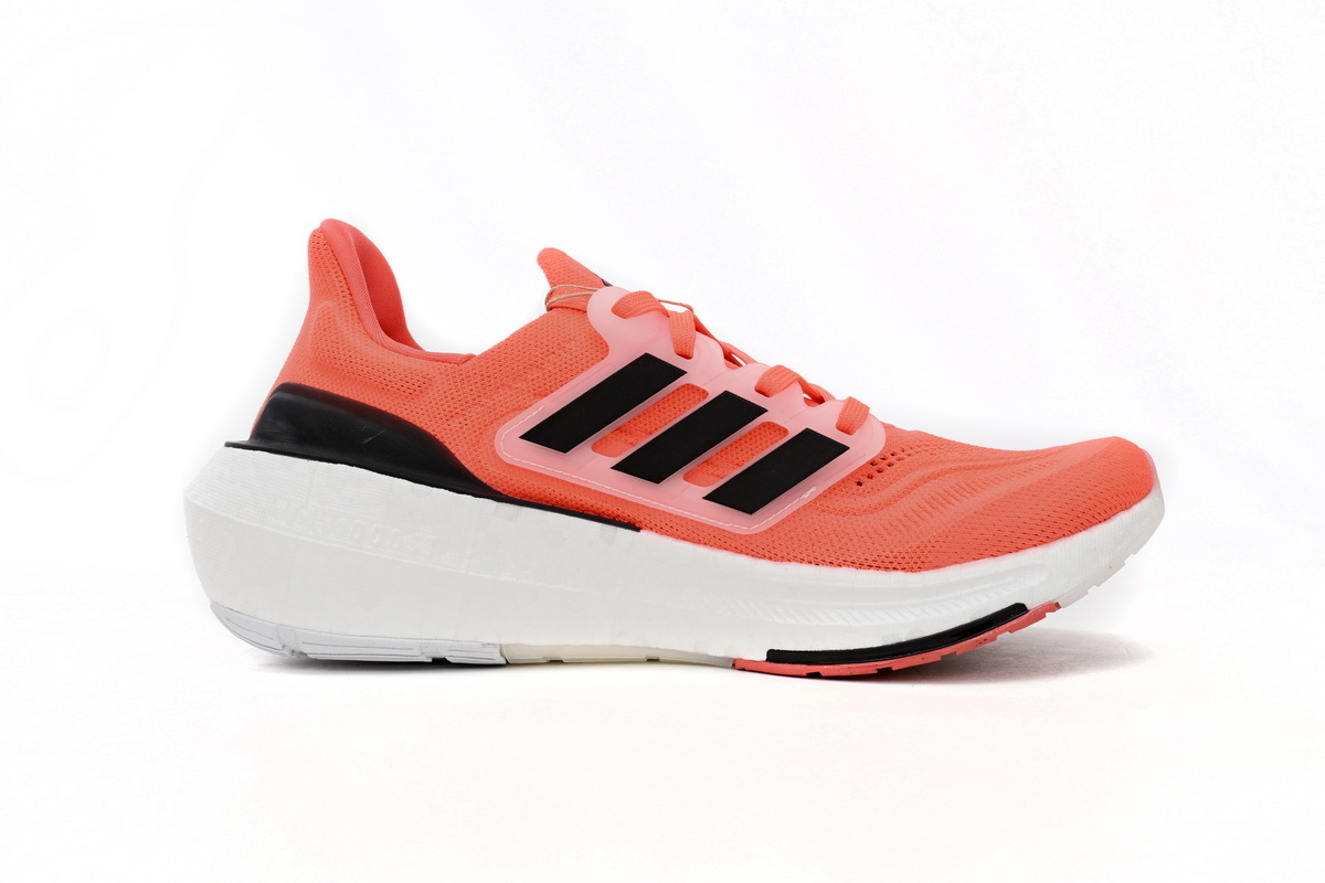 8851-6 Adidas Ultra Boost 2023 LIGHT Black And White HQ6341