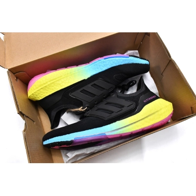 adidas Ultra Boost 2022 Black Gradient Yellow GV8829 02
