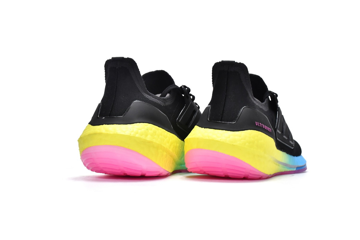 adidas Ultra Boost 2022 Black Gradient Yellow GV8829