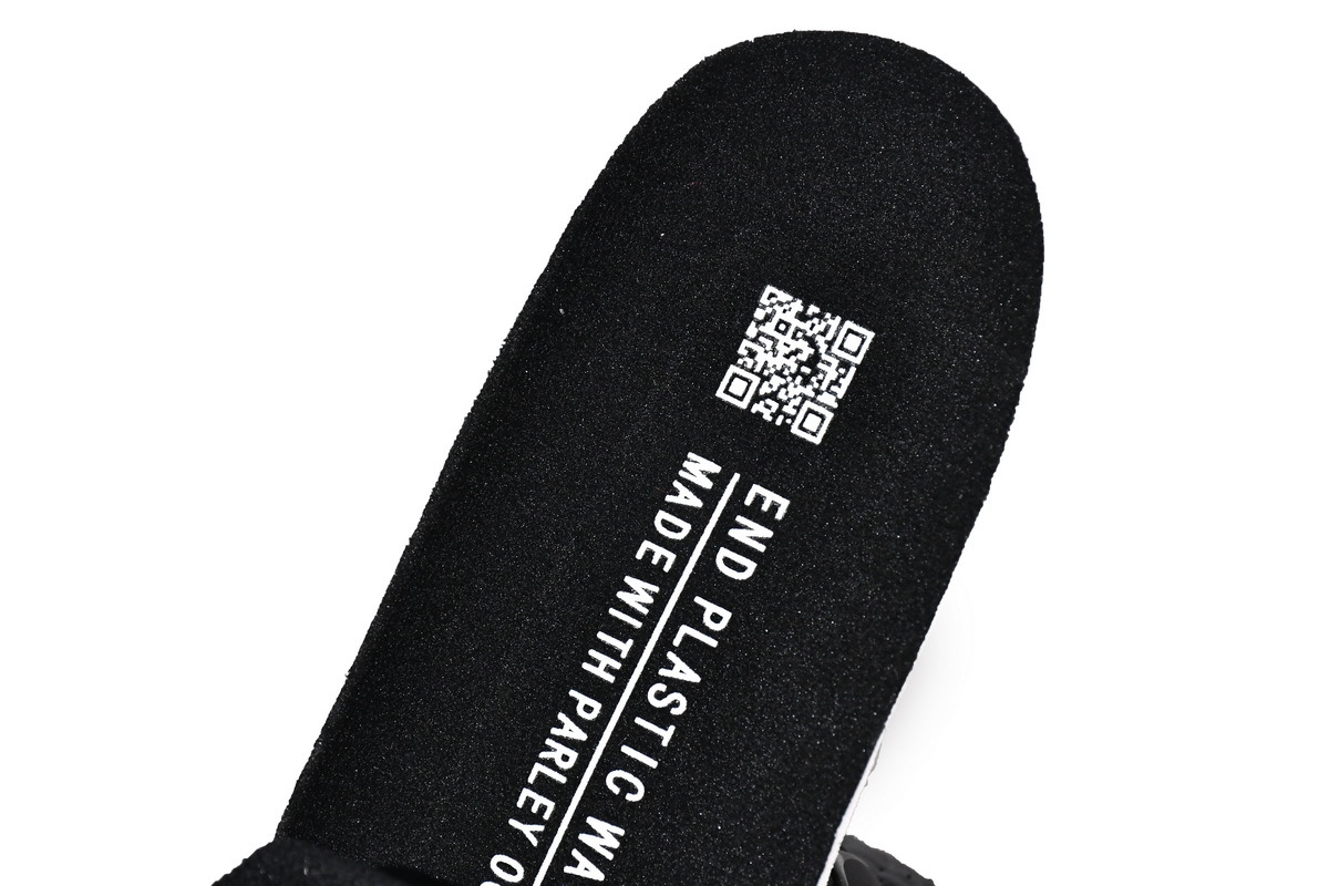 adidas Ultra Boost 2022 Black GZ0127