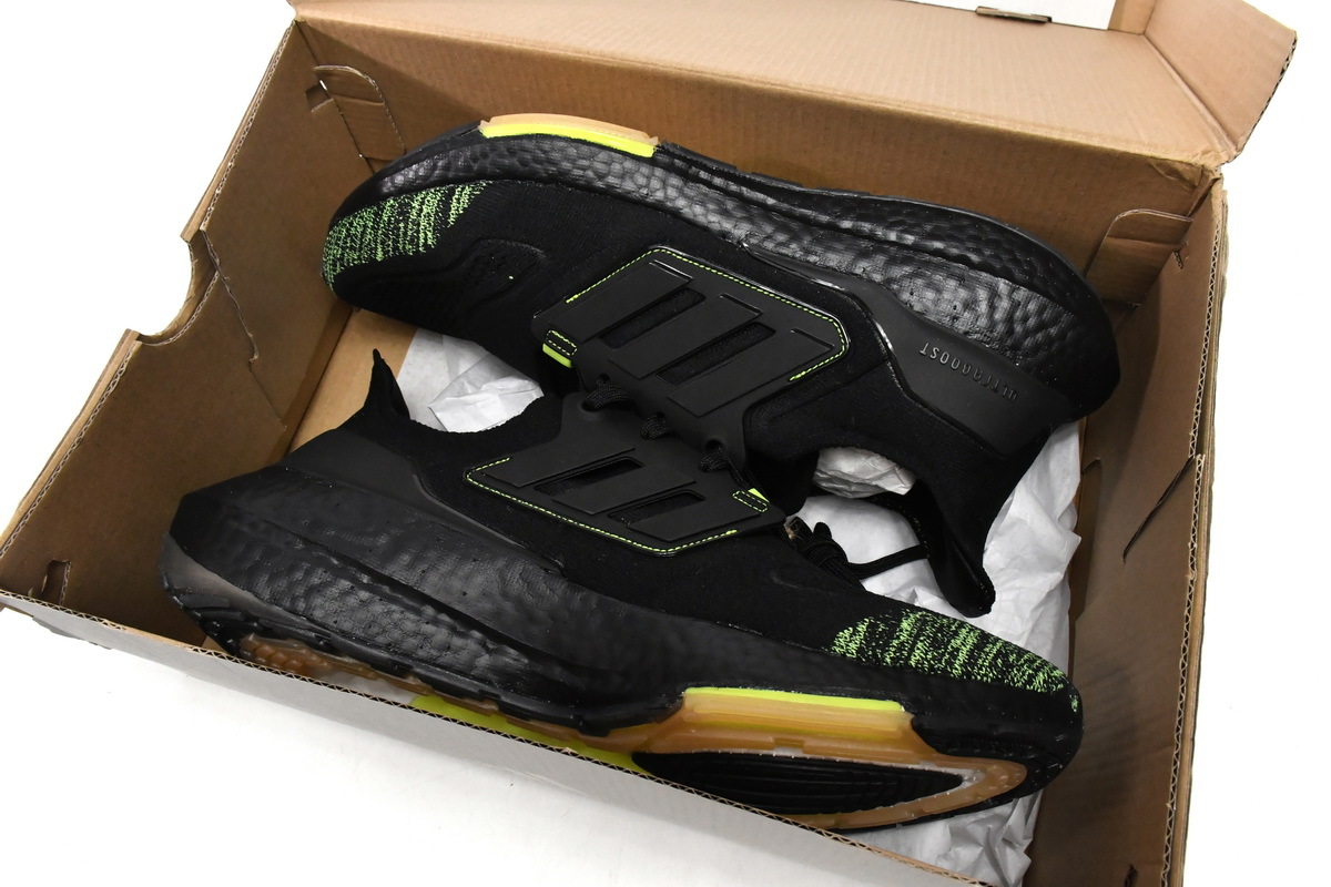 adidas Ultra Boost 2022 Black Solar Yellow GX5915