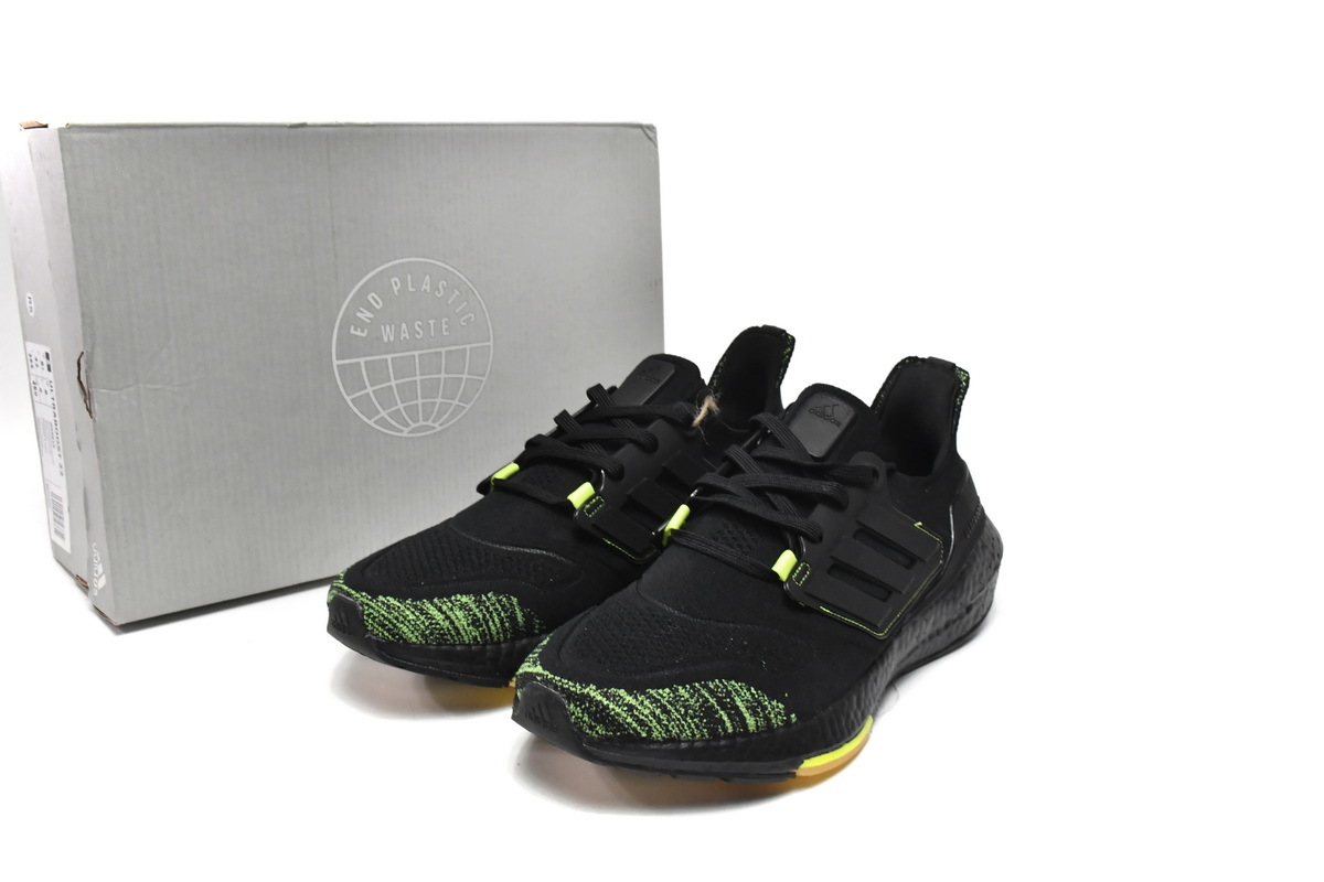 adidas Ultra Boost 2022 Black Solar Yellow GX5915