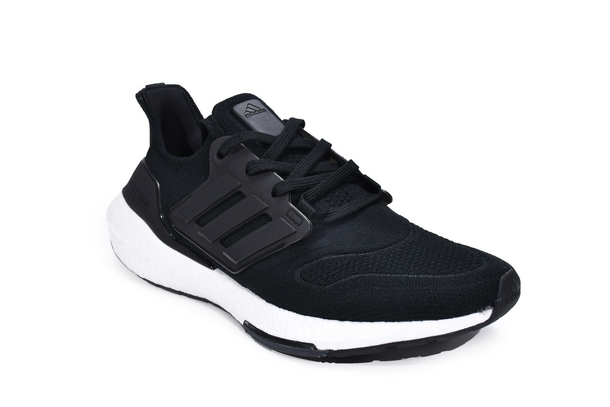 adidas Ultra Boost 2022 Black White GX3062