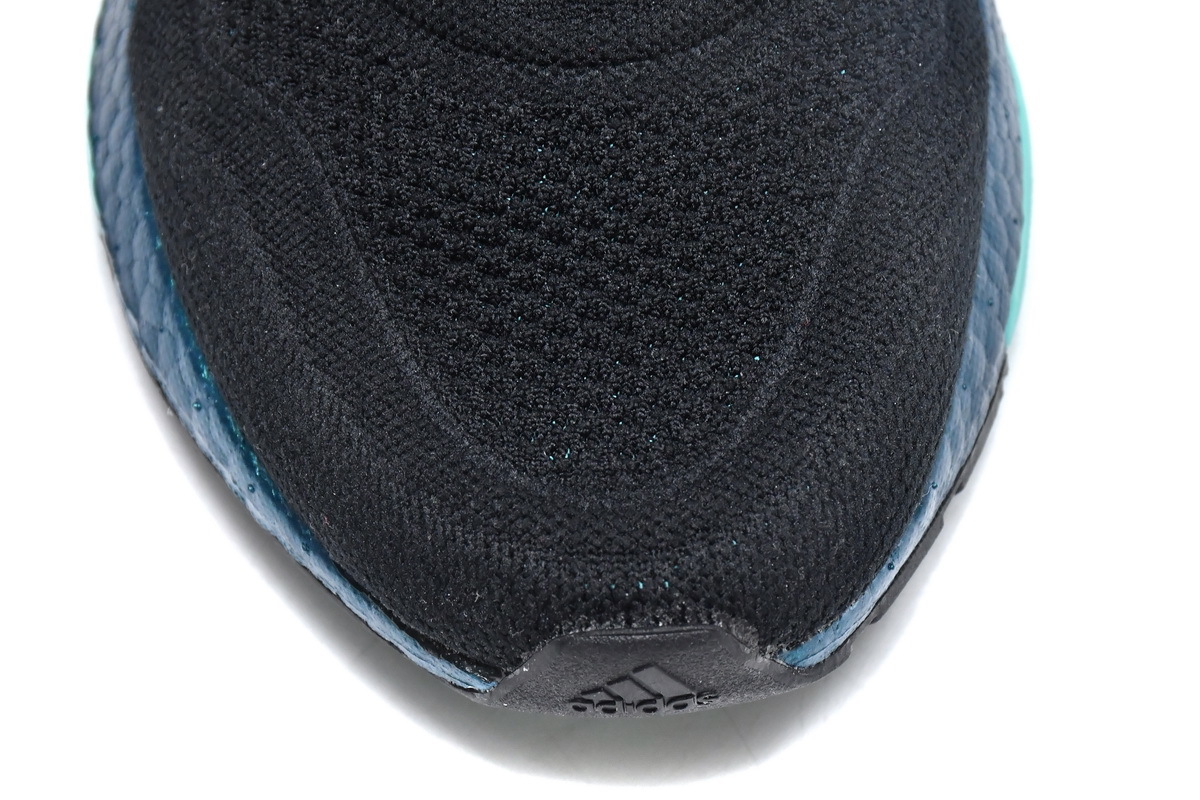 adidas Ultra Boost 2022 Core Black GX5564