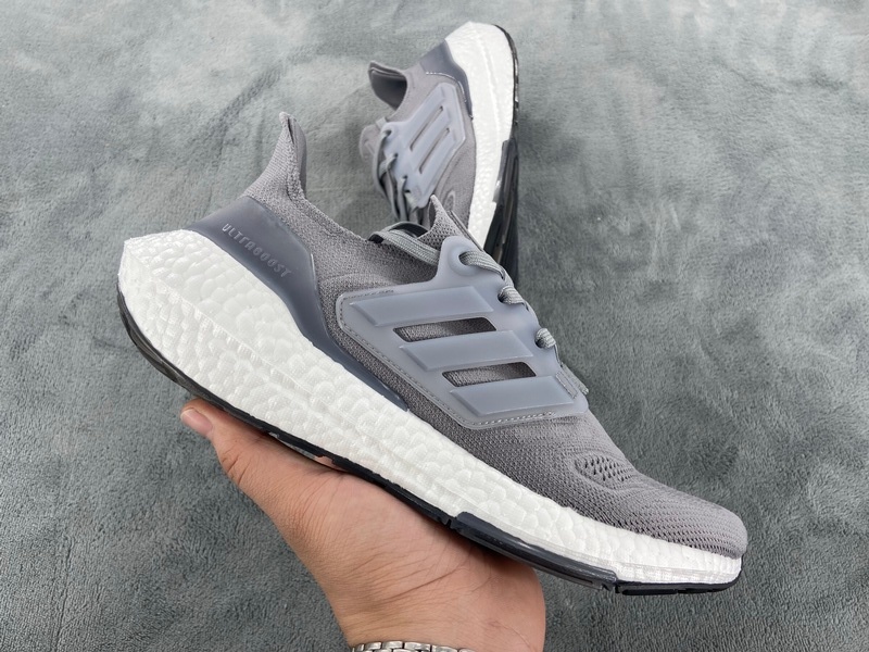 adidas Ultra Boost 2022 Greyish White GX5460
