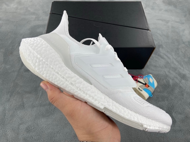 adidas Ultra Boost 2022 Triple White GX5459