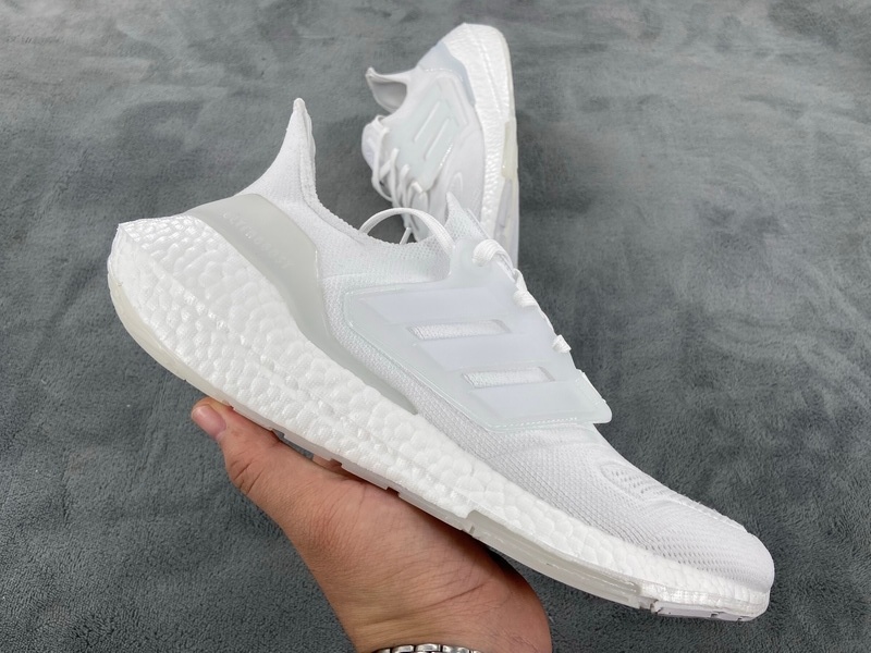 adidas Ultra Boost 2022 Triple White GX5459