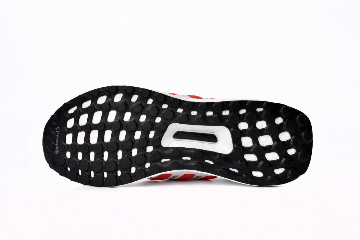 Adidas Ultra Boost 4.0 DNA Bai Hong FY9336