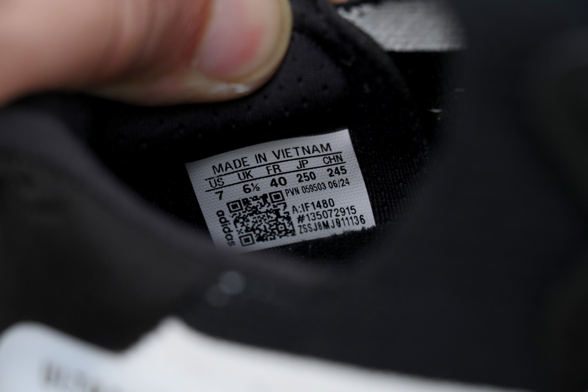 Adidas Ultraboost 5 'Black and White' IF1480