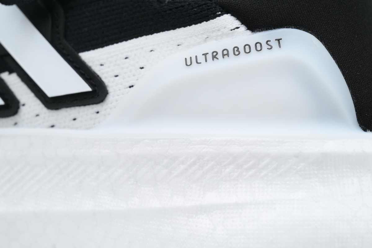Adidas Ultraboost 5 'Black and White' IF1480