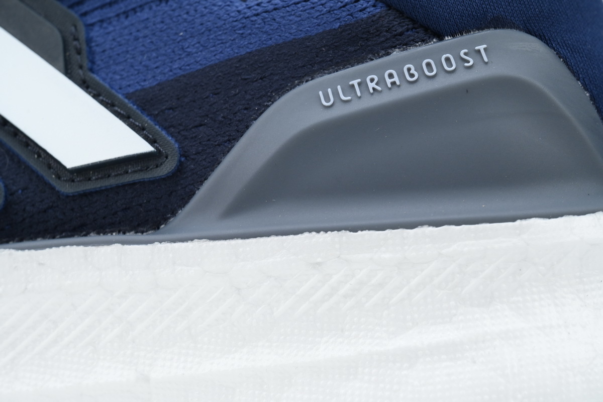 Adidas UltraBoost 5'Blue' ID8817