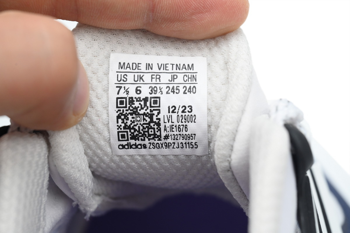 Adidas UltraBoost Light Cold.Rdy 'White Victory Blue' IE1676