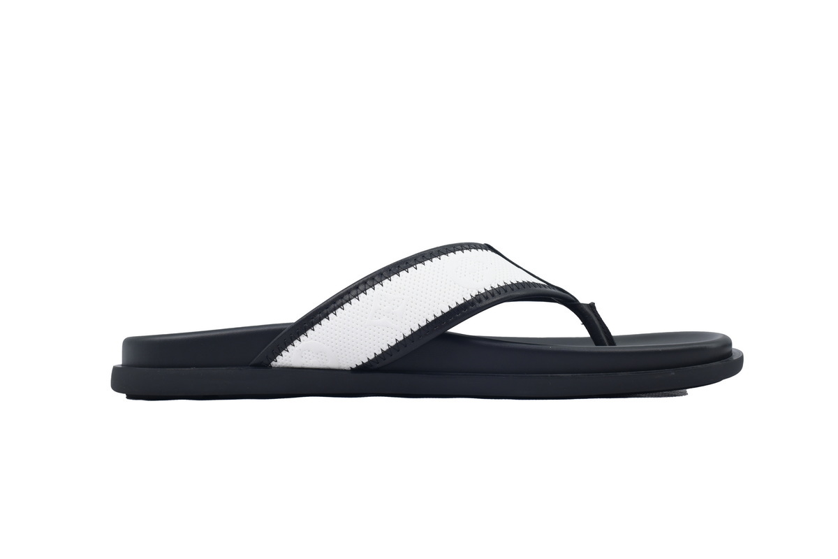 LOUIS VUITTON Flip Flop Sandal Black And White