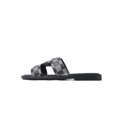 LOUIS VUITTON Oasis Black And White Check 01
