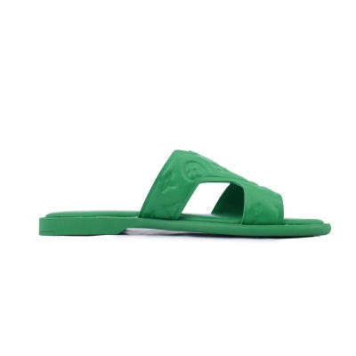 LOUIS VUITTON Oasis Green Embossing 02